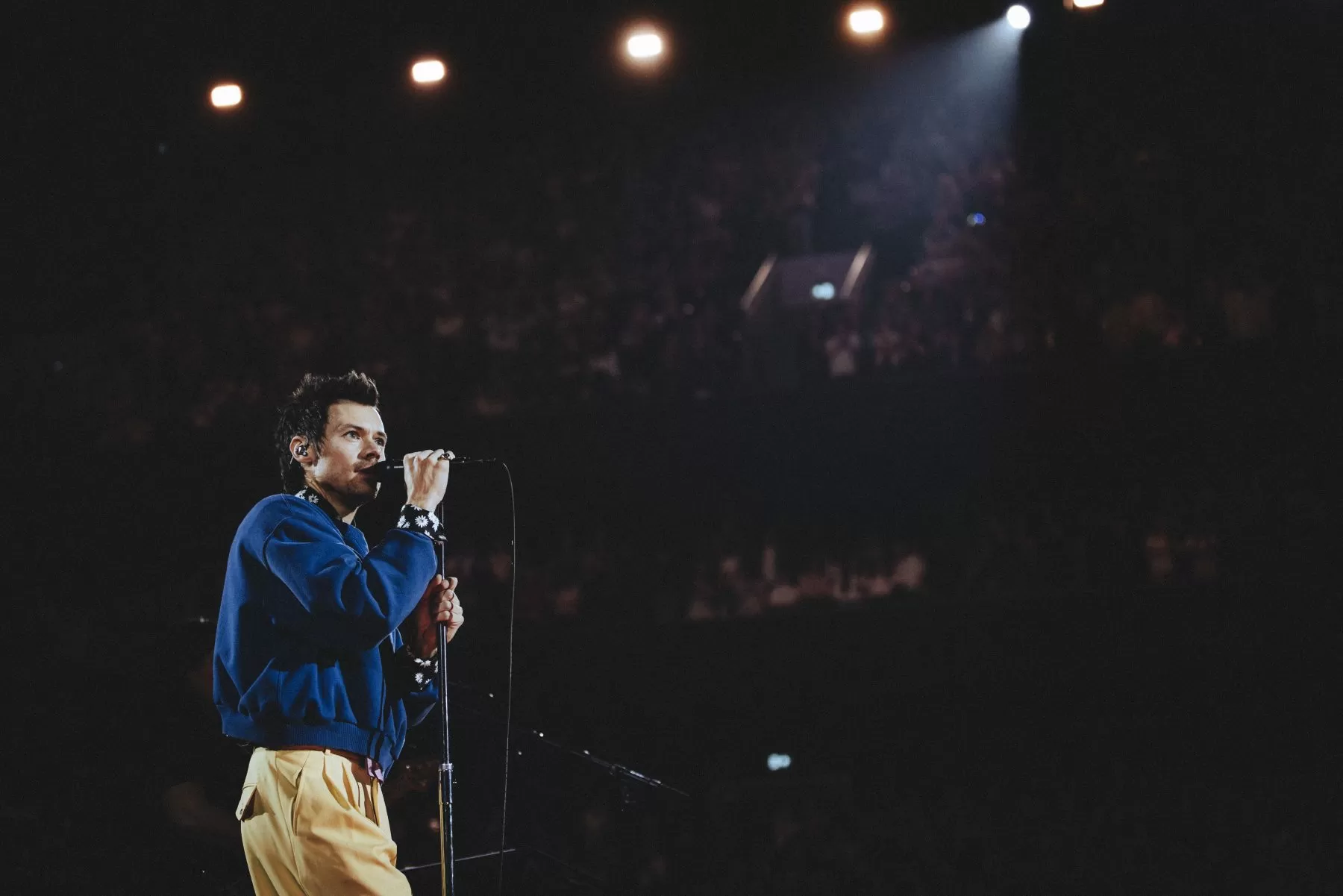 Harry Styles Brings ‘Kiss All The Time’ Home With Manchester One Night Only Show: 7 Best Moments