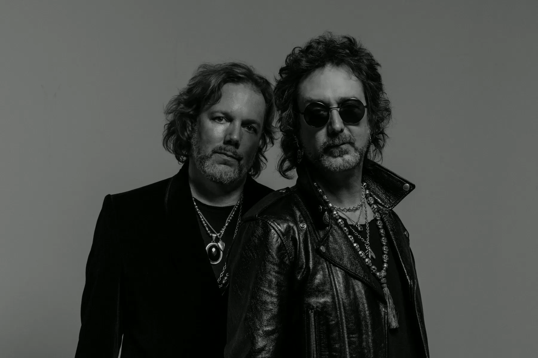 The Black Crowes Share Their Current Approach to Making Music With New ‘A Pound of Feathers’ Album: ‘F— It, Let’s Just Keep Going’