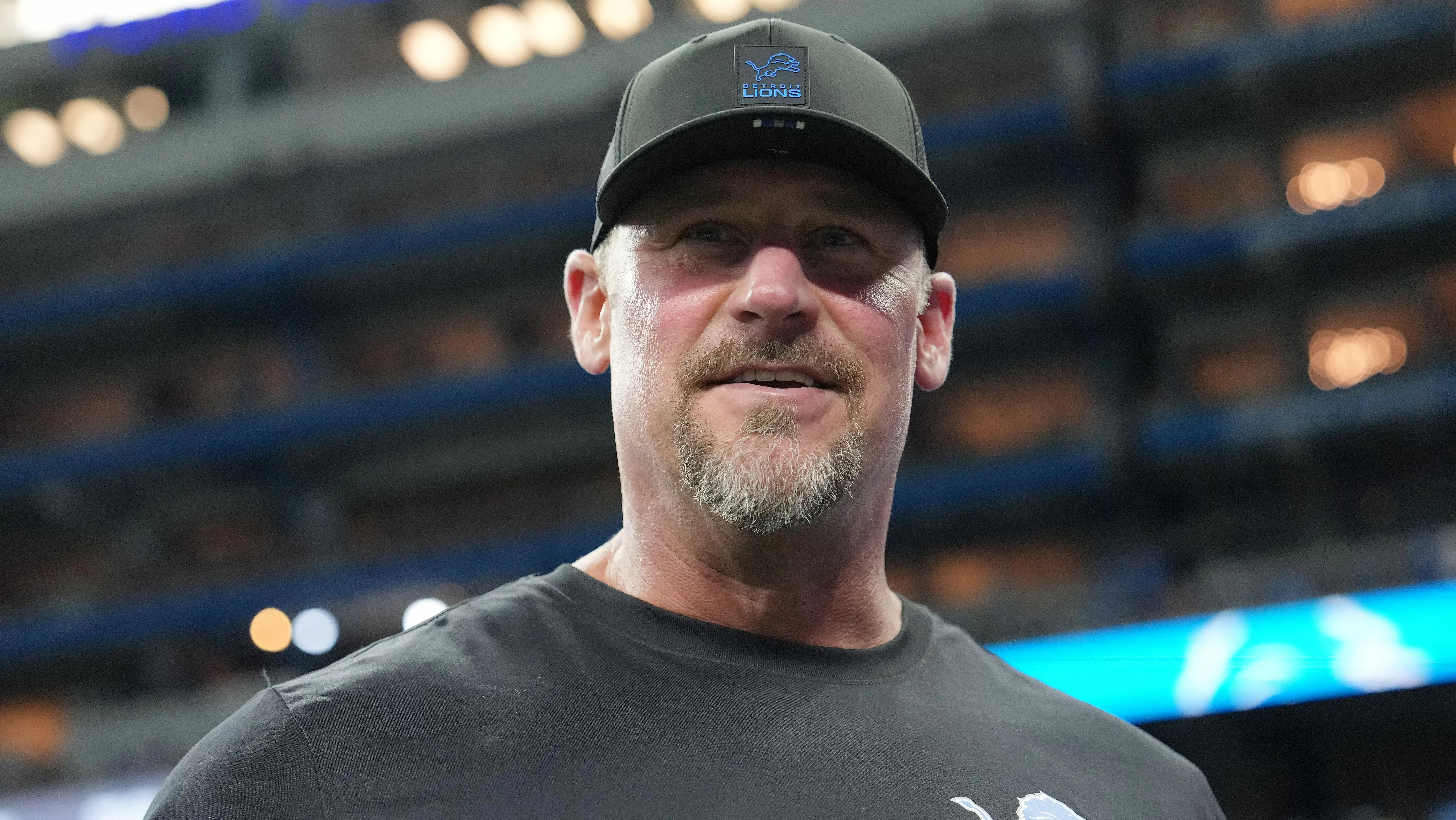 Lions Sign Former Dolphins $2.5 Million Player in Free Agency