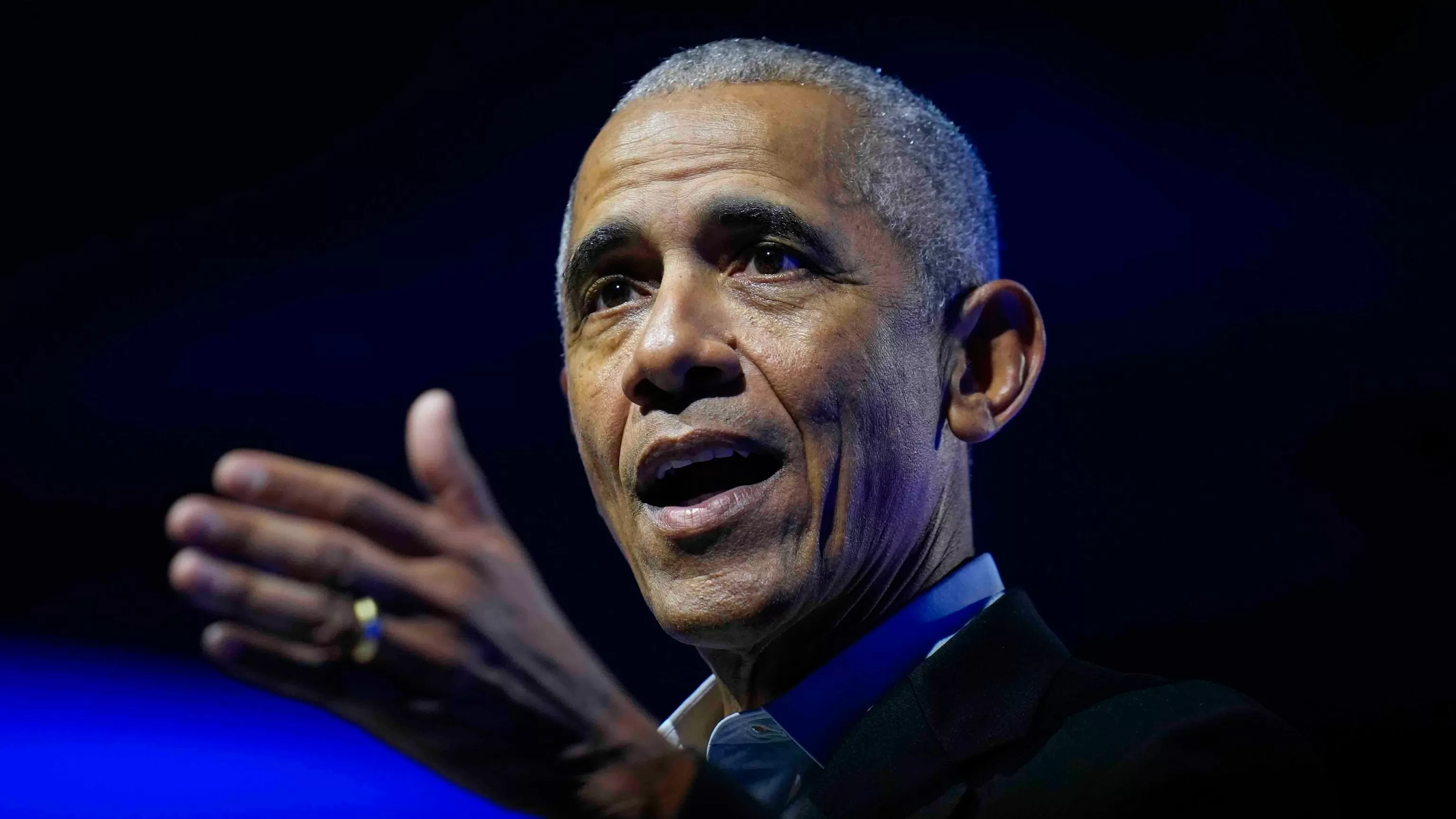 Obama throws his support behind Virginia Democrats' redistricting plan as it heads to voters