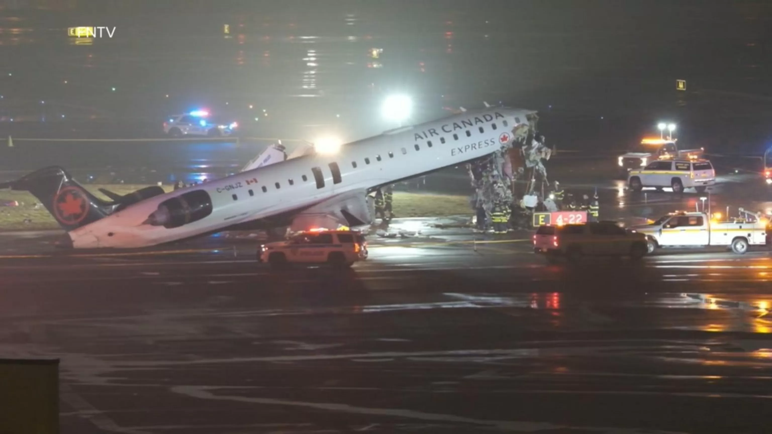WATCH: Video shows moment jet slams into fire truck at LaGuardia, killing both pilots