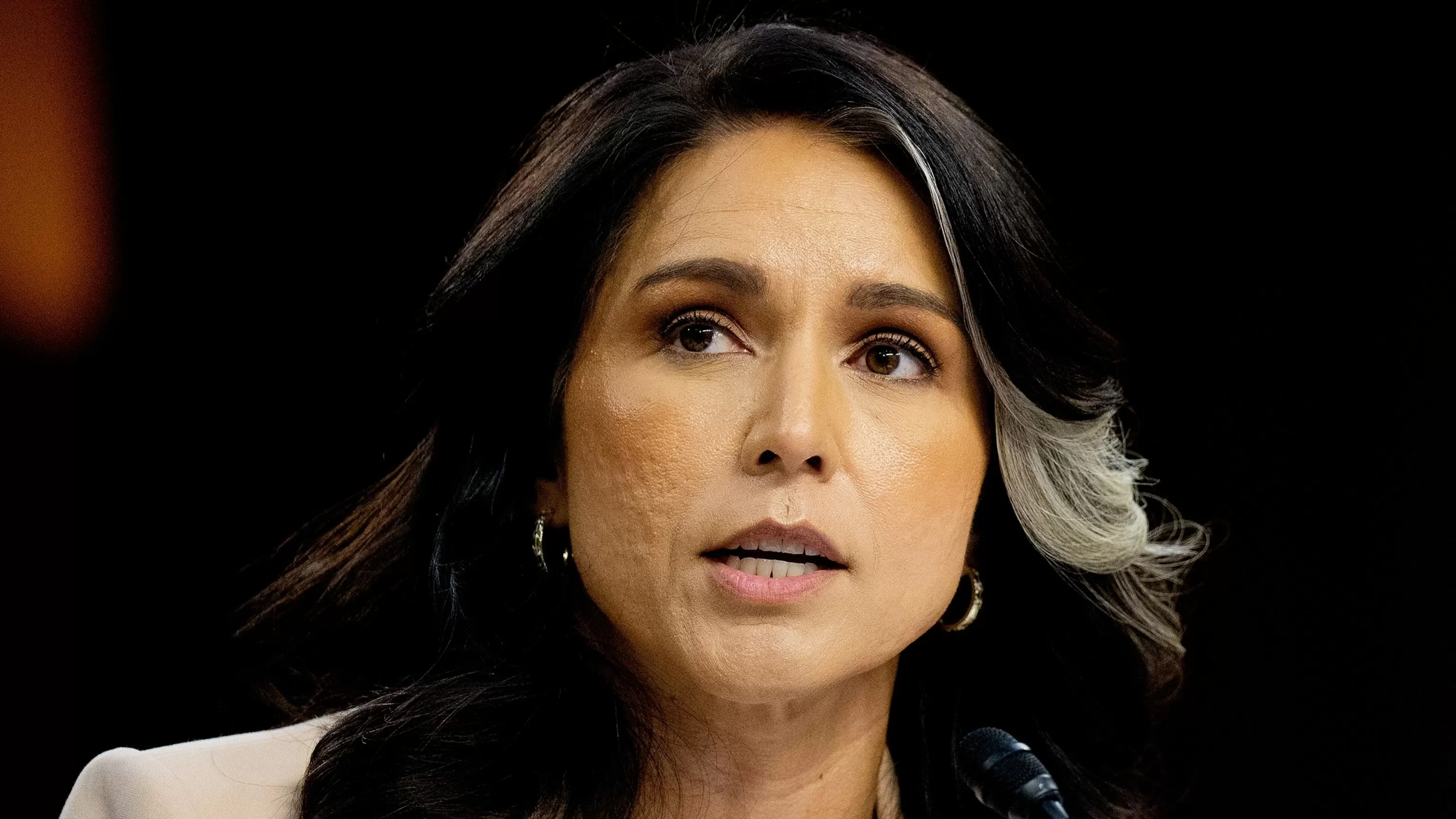 Gabbard testifies on Capitol Hill amid questions about Iran war, Kent's resignation