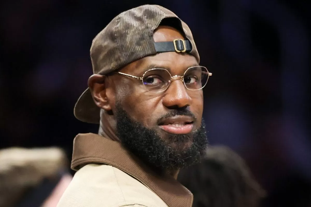 JJ Redick Reveals Concerning LeBron James Injury Update And Return Timeline