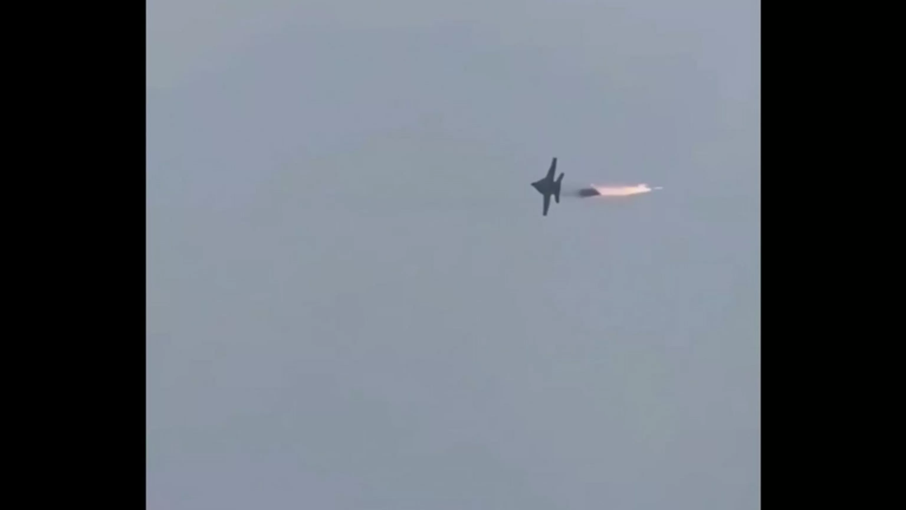 WATCH: Dramatic video shows the moment a U.S. fighter jet narrowly dodges an Iranian missile