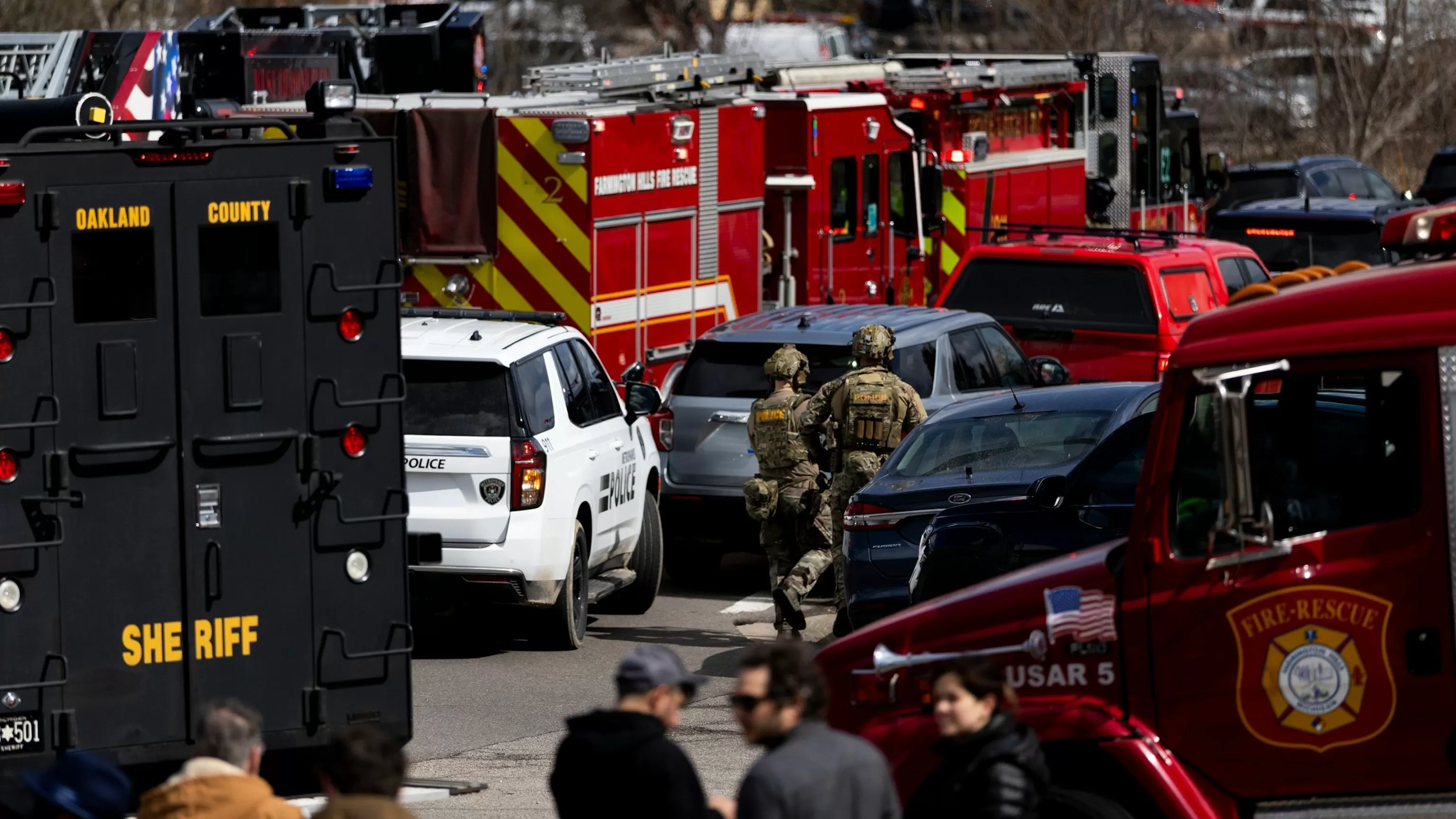 Suspect dead after ramming truck into Detroit-area synagogue: Sheriff