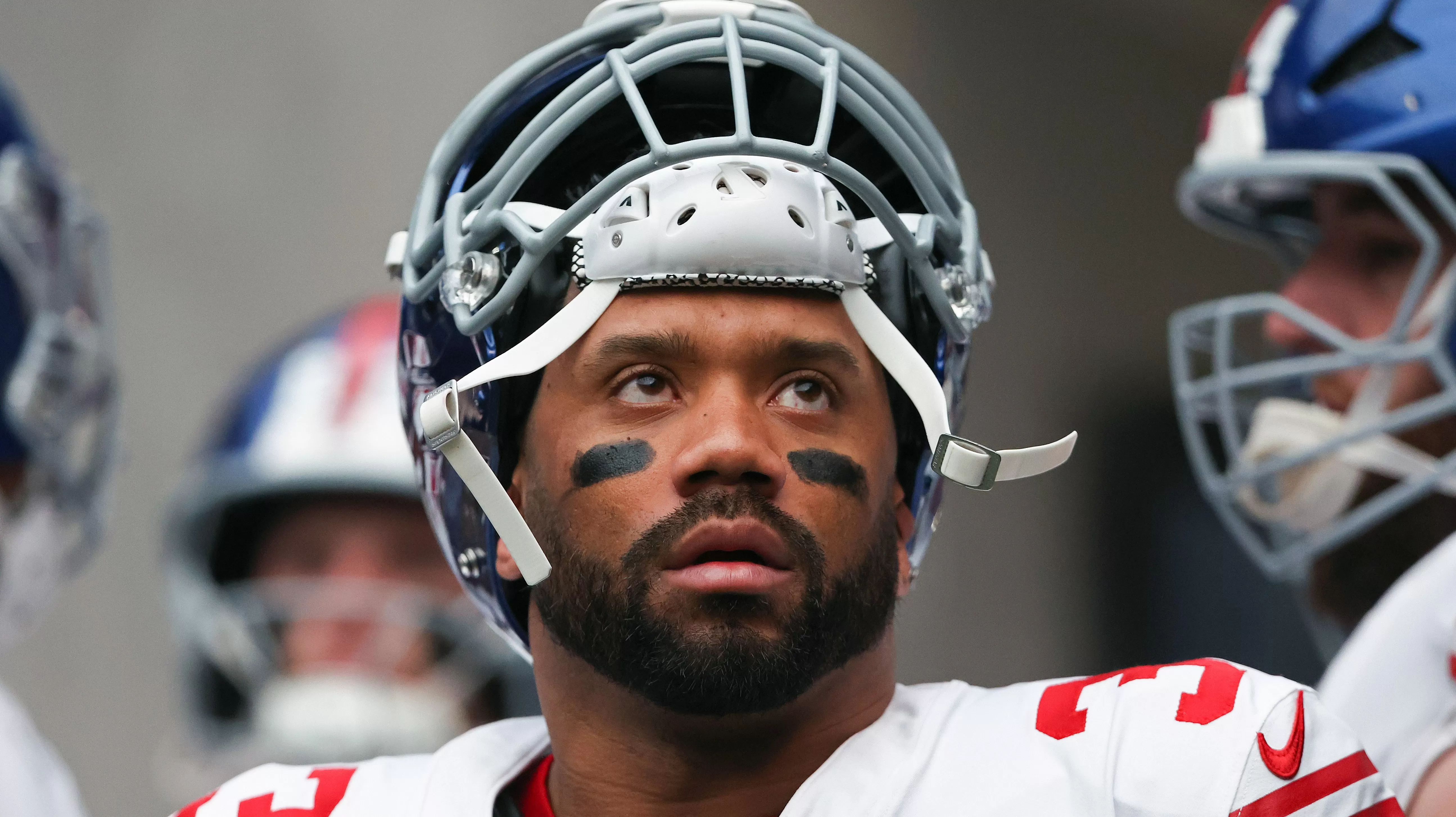 Chiefs Predicted to Sign 50,000-Yard QB as Patrick Mahomes Fill-In