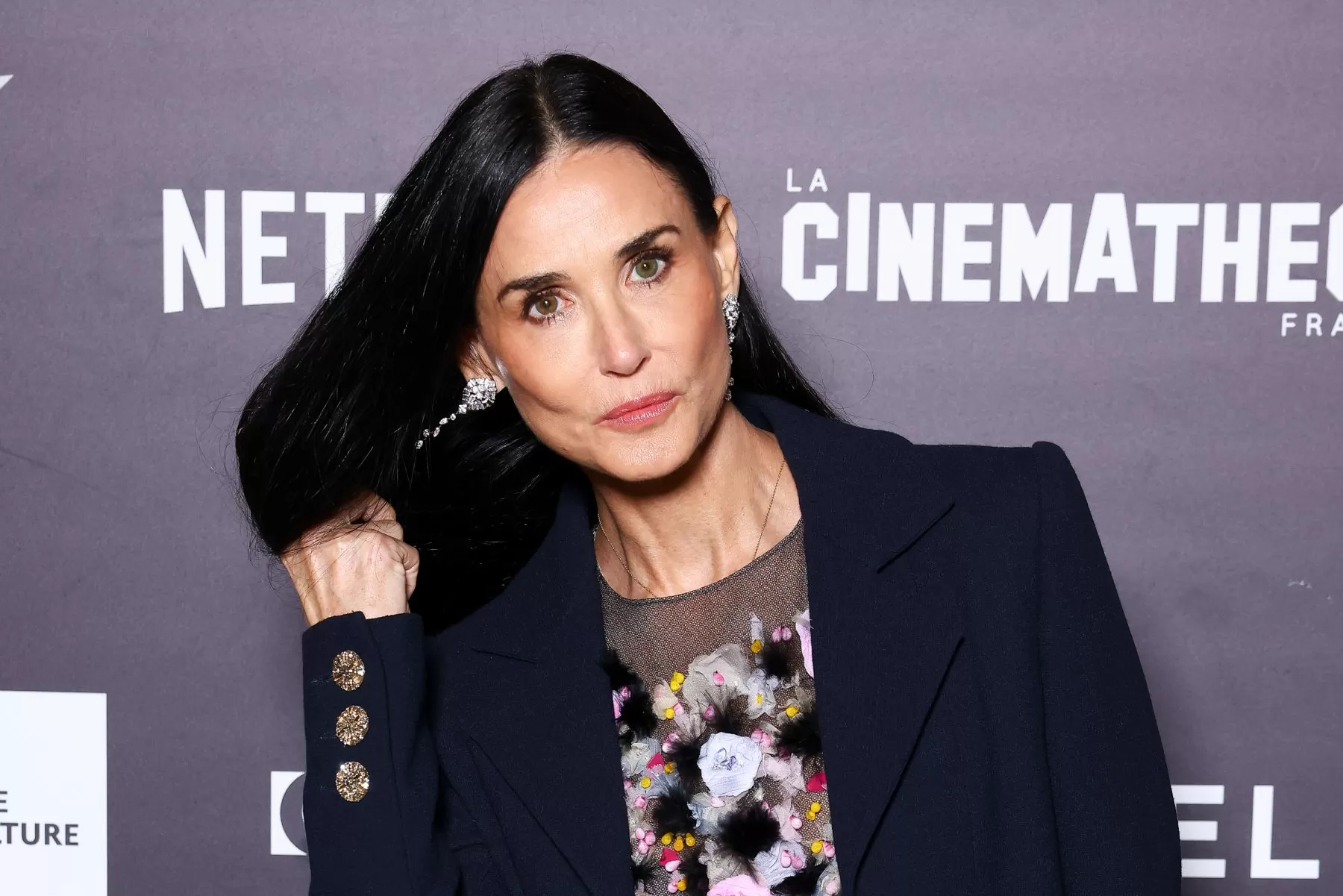 Demi Moore, Maya Rudolph & More to Present at 2026 Oscars