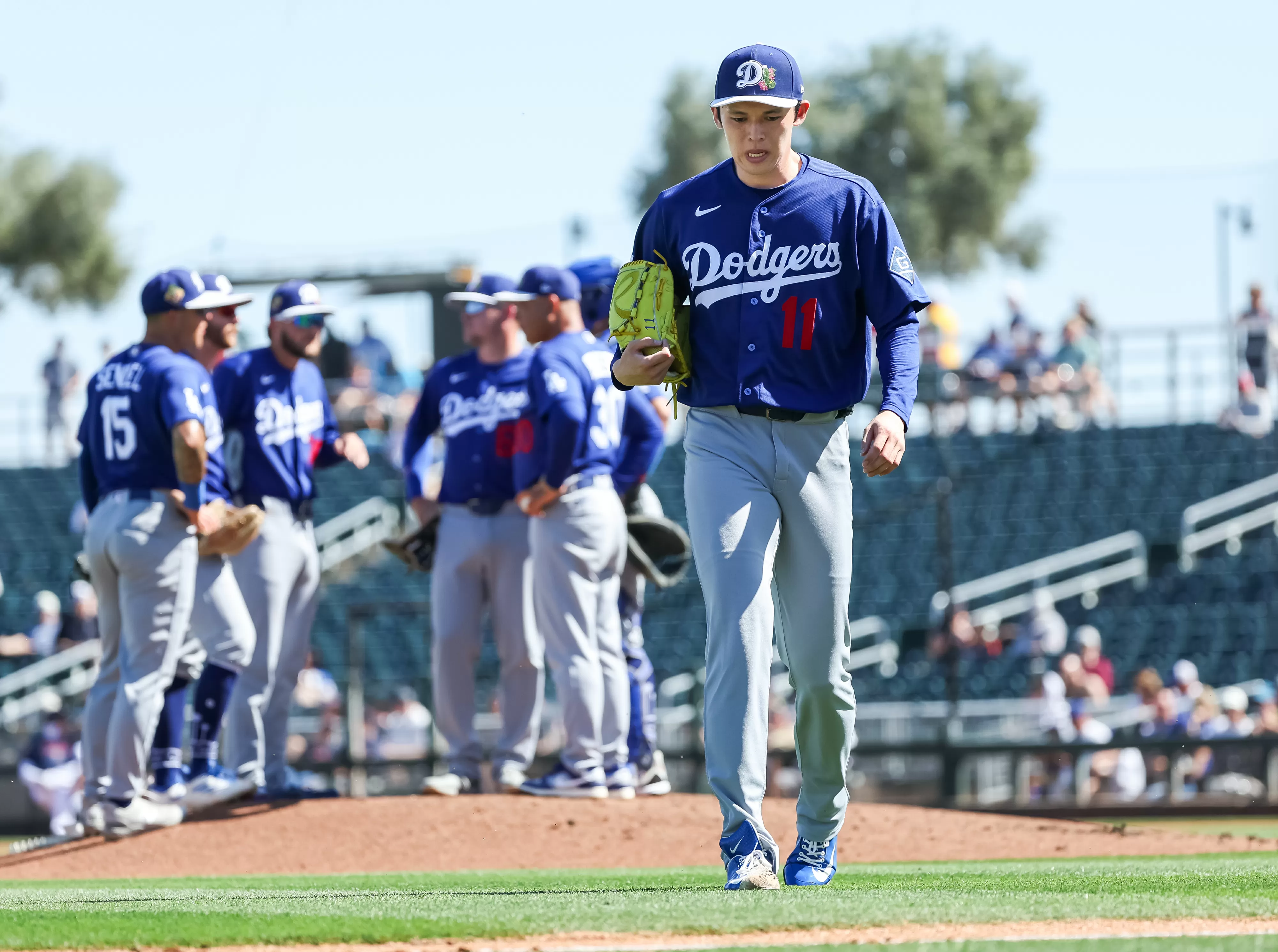 Dodgers’ Dave Roberts Addresses Roki Sasaki’s Spring Struggles