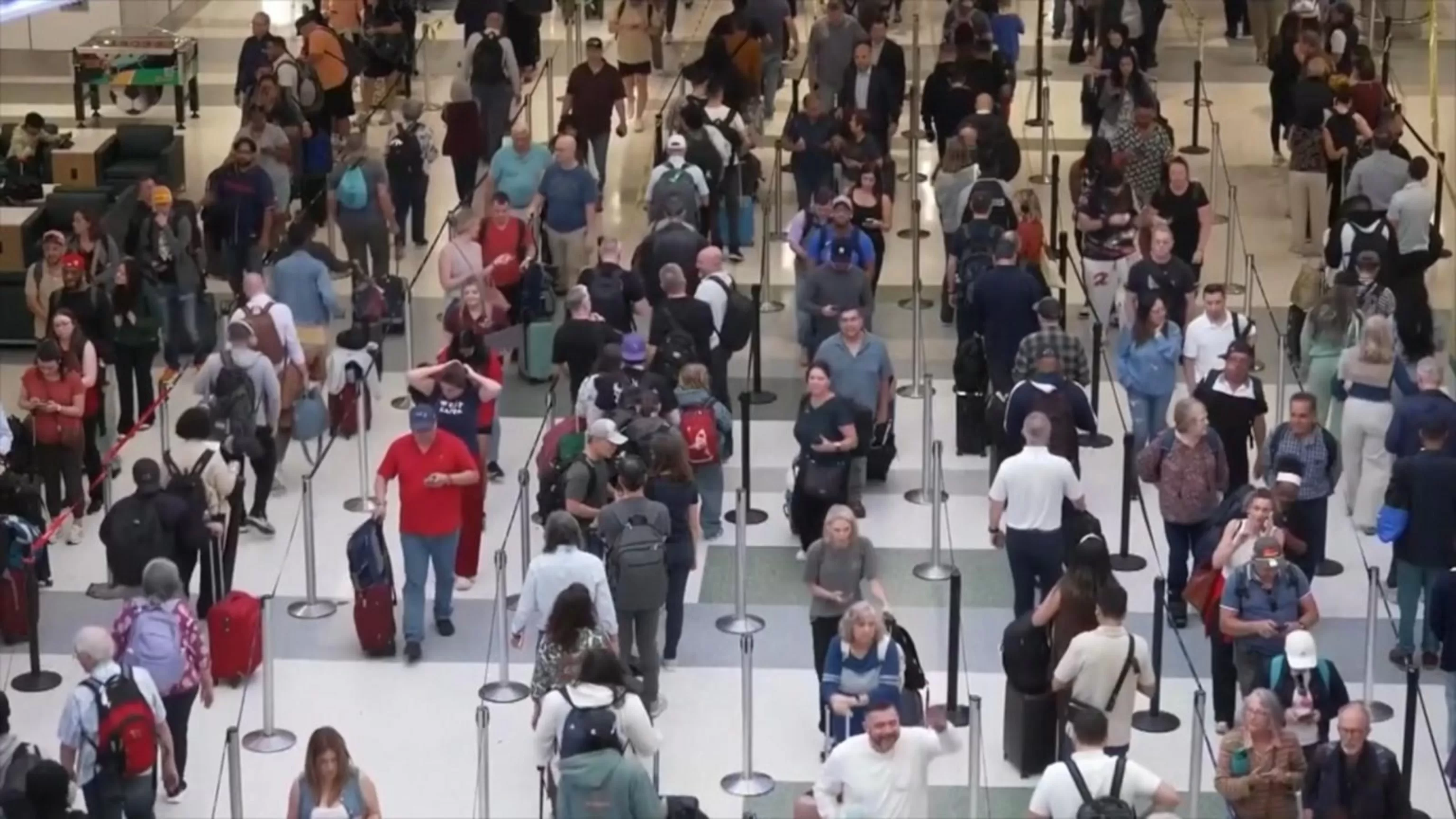 WATCH: Airport crisis worsens as talks hit snag