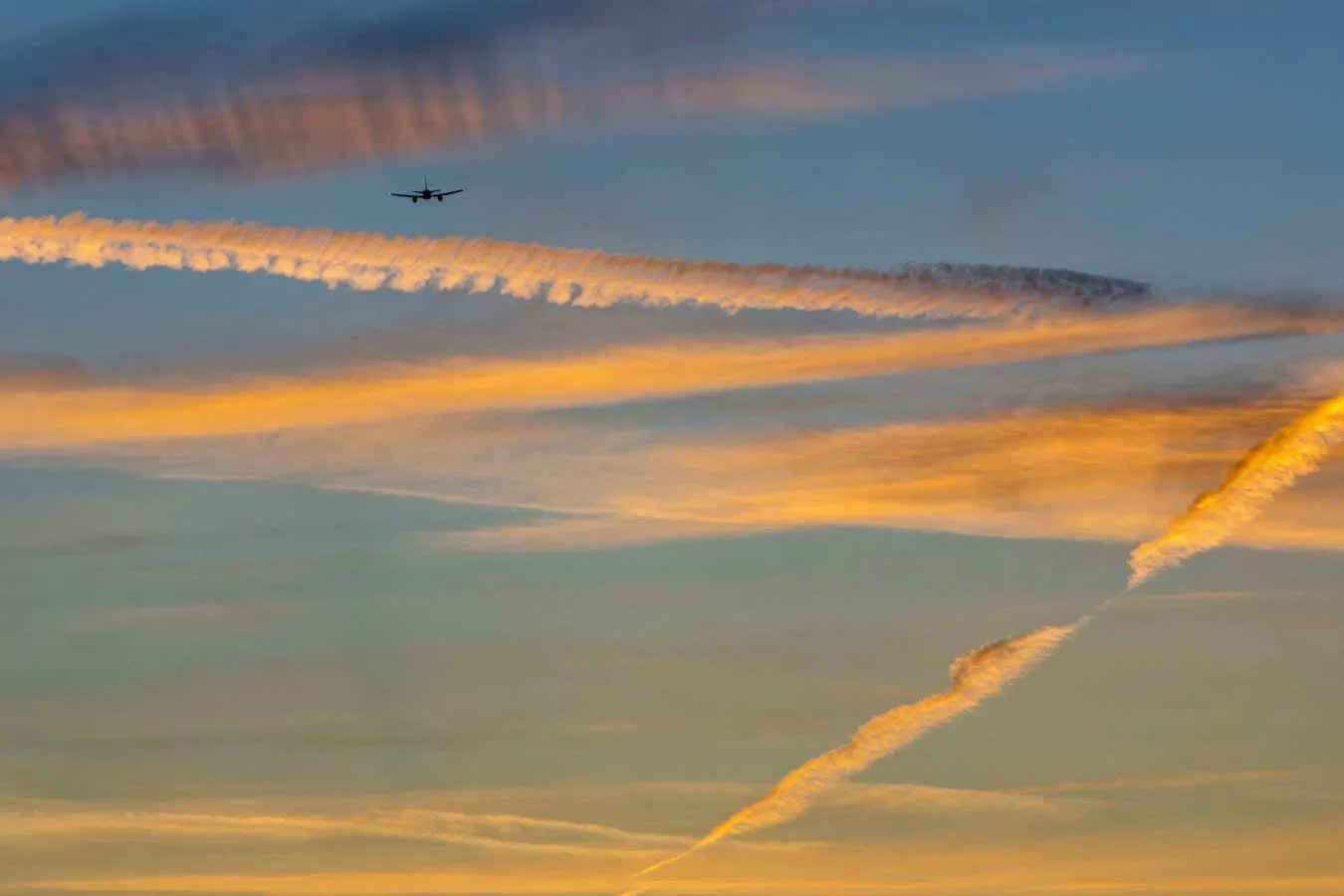 Google rerouted hundreds of flights to cut climate-warming contrails