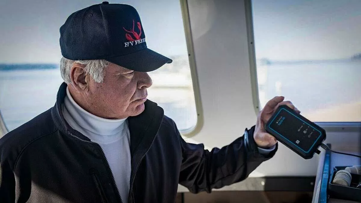 Maine Lobsterman Asks the Supreme Court To Strike Down a Rule Allowing the Government To Track His Boat 24/7