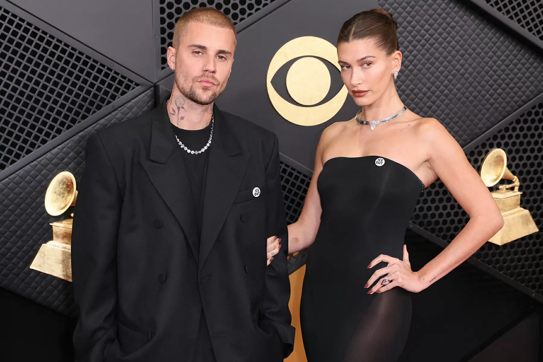 Justin Bieber Throws Water Bottle Toward Paparazzi During L.A. Date Night With Wife Hailey