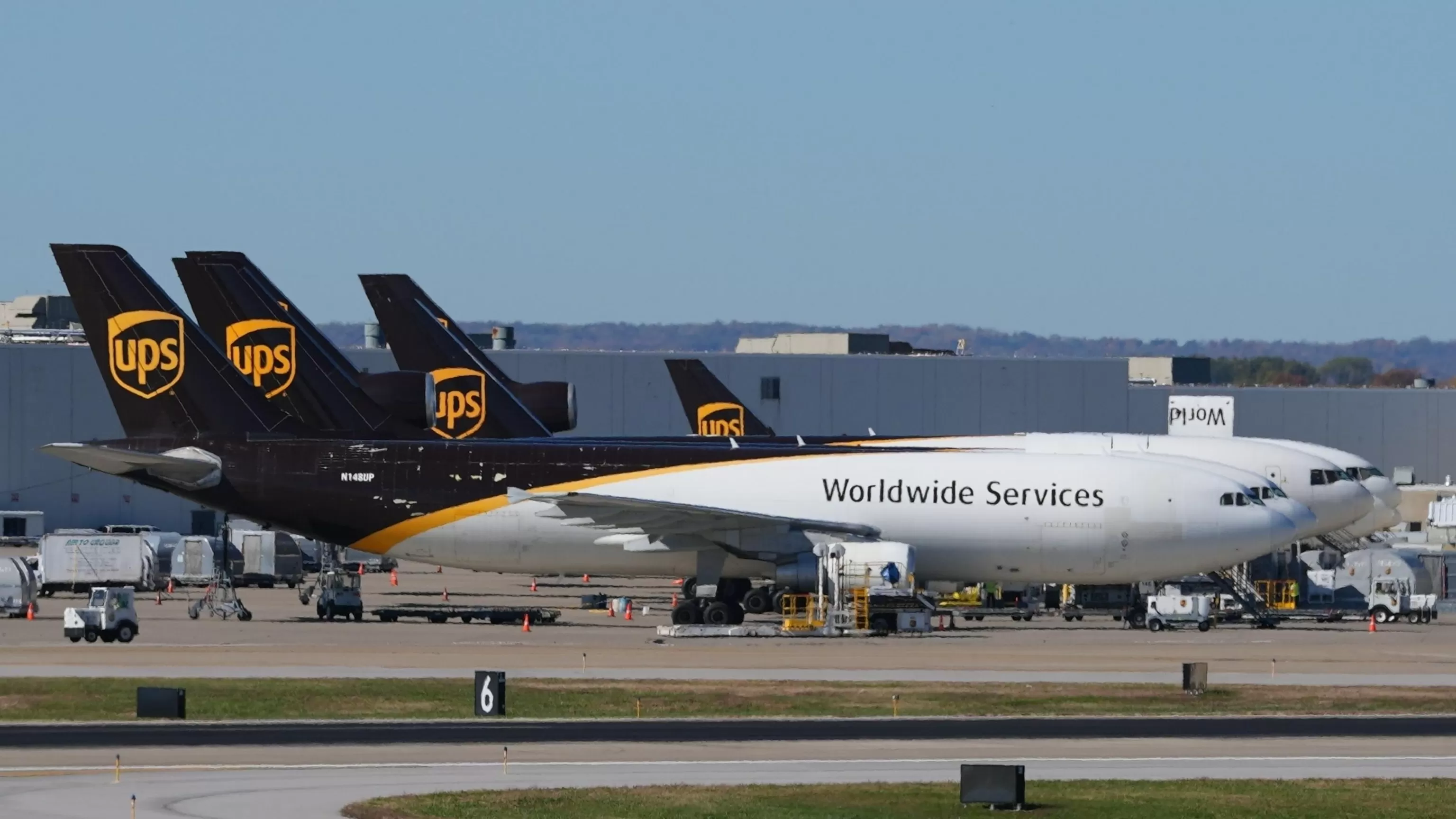 UPS plane aborts landing after small plane crosses its runway in latest close call
