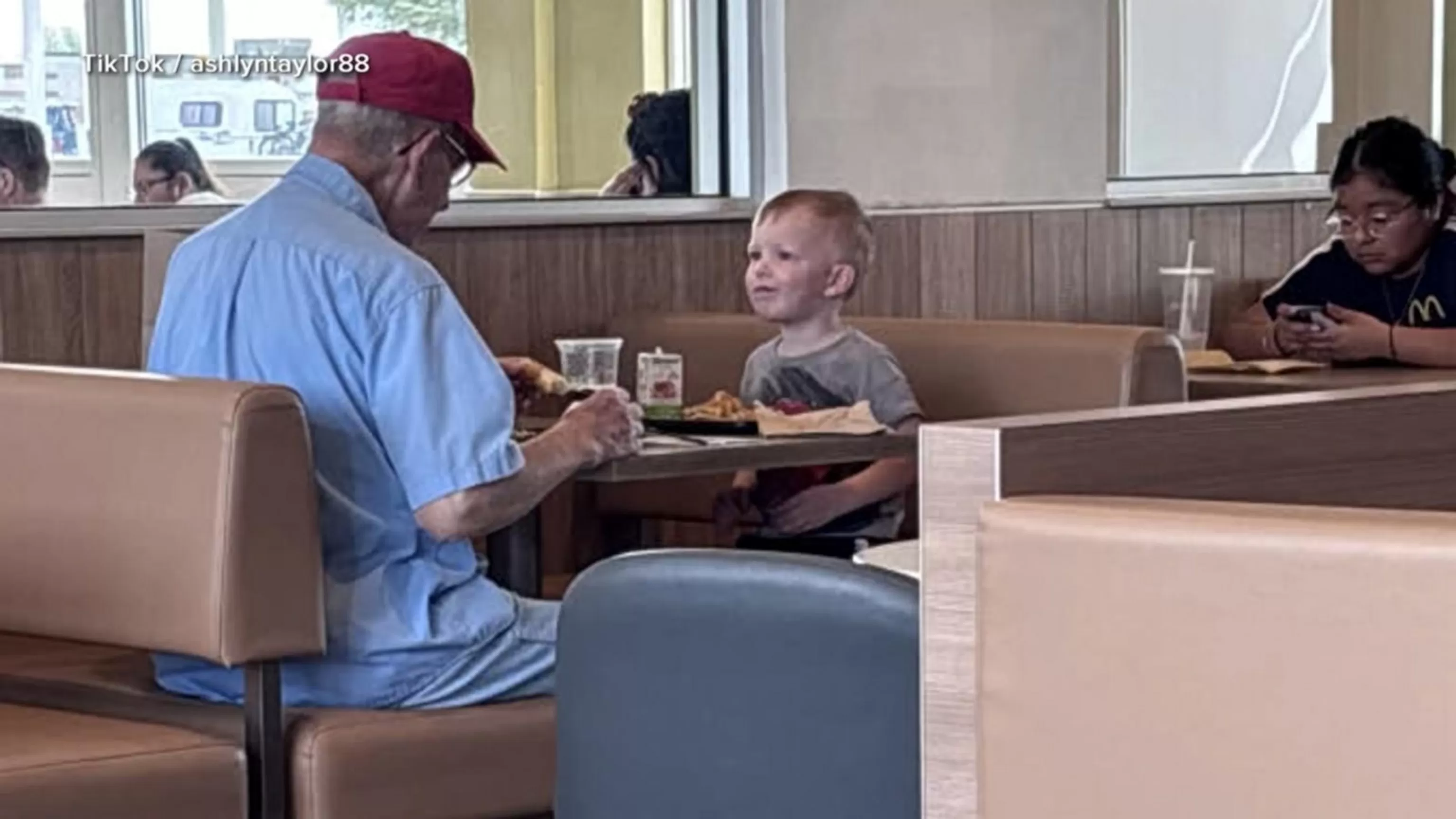 WATCH:  Little boy keeps veteran company at breakfast