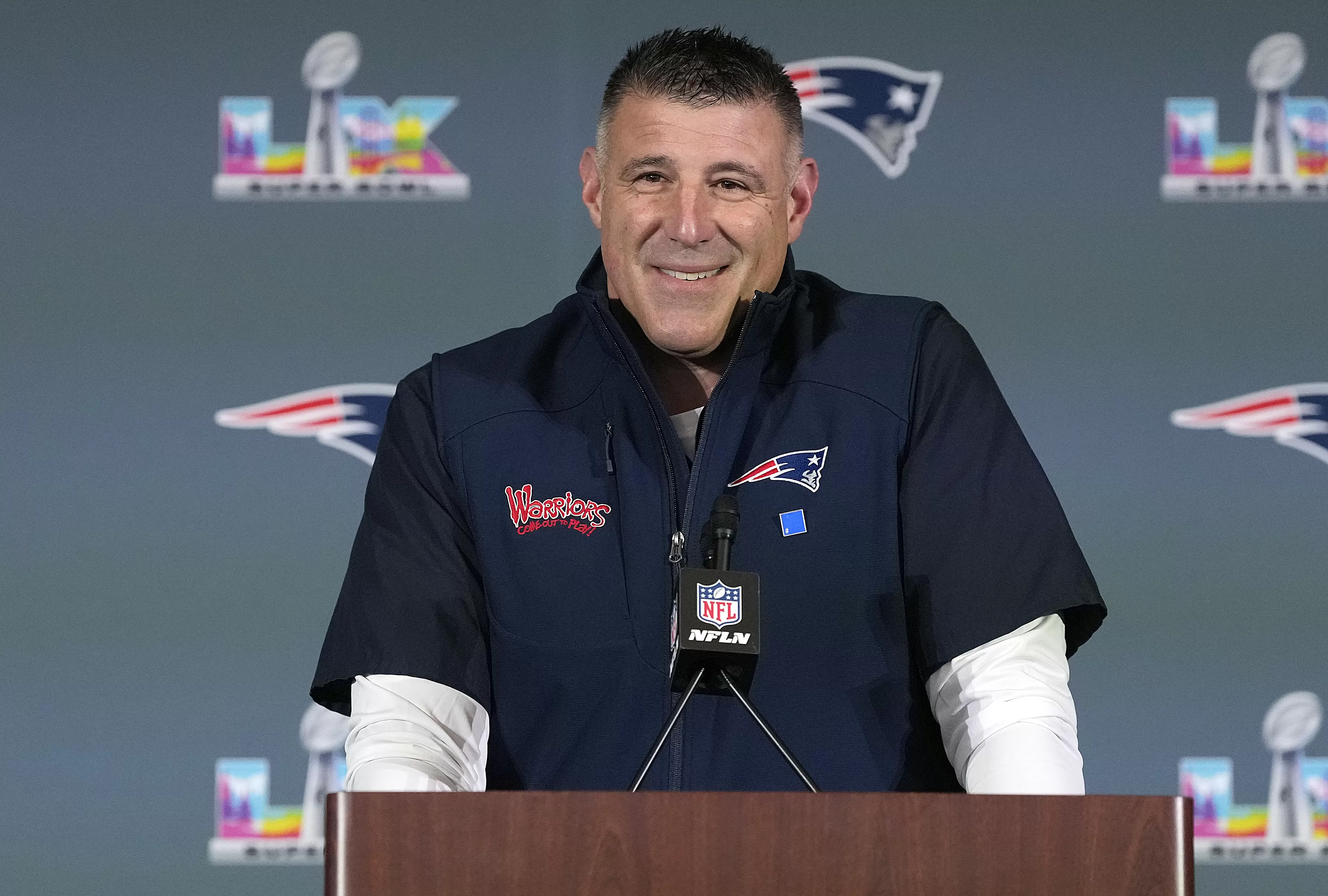 Patriots Hire Former Defensive Coordinator With Close Ties to Mike Vrabel