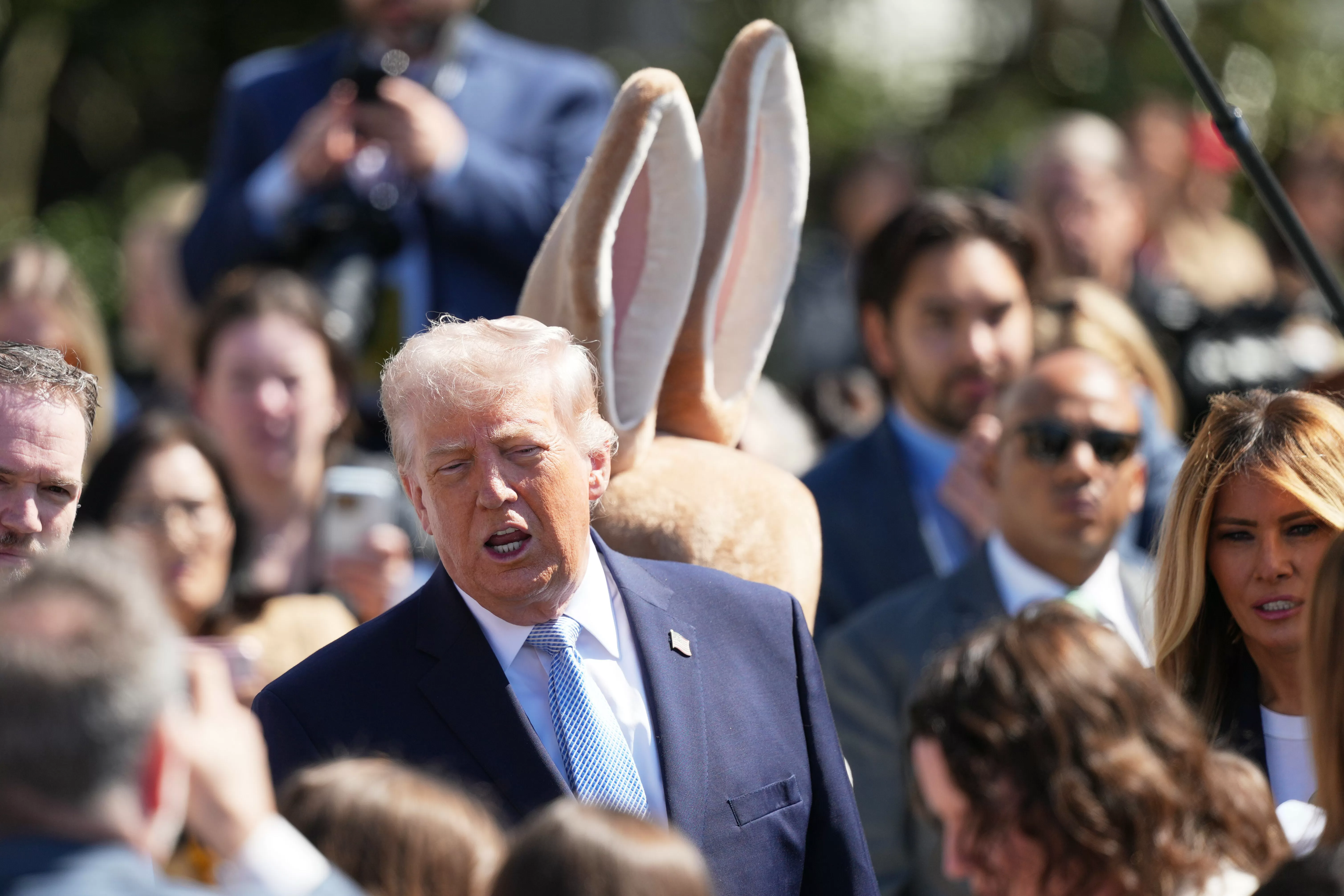 Donald Trump Leads Chants of '4 More Years' at White House Easter Egg Roll