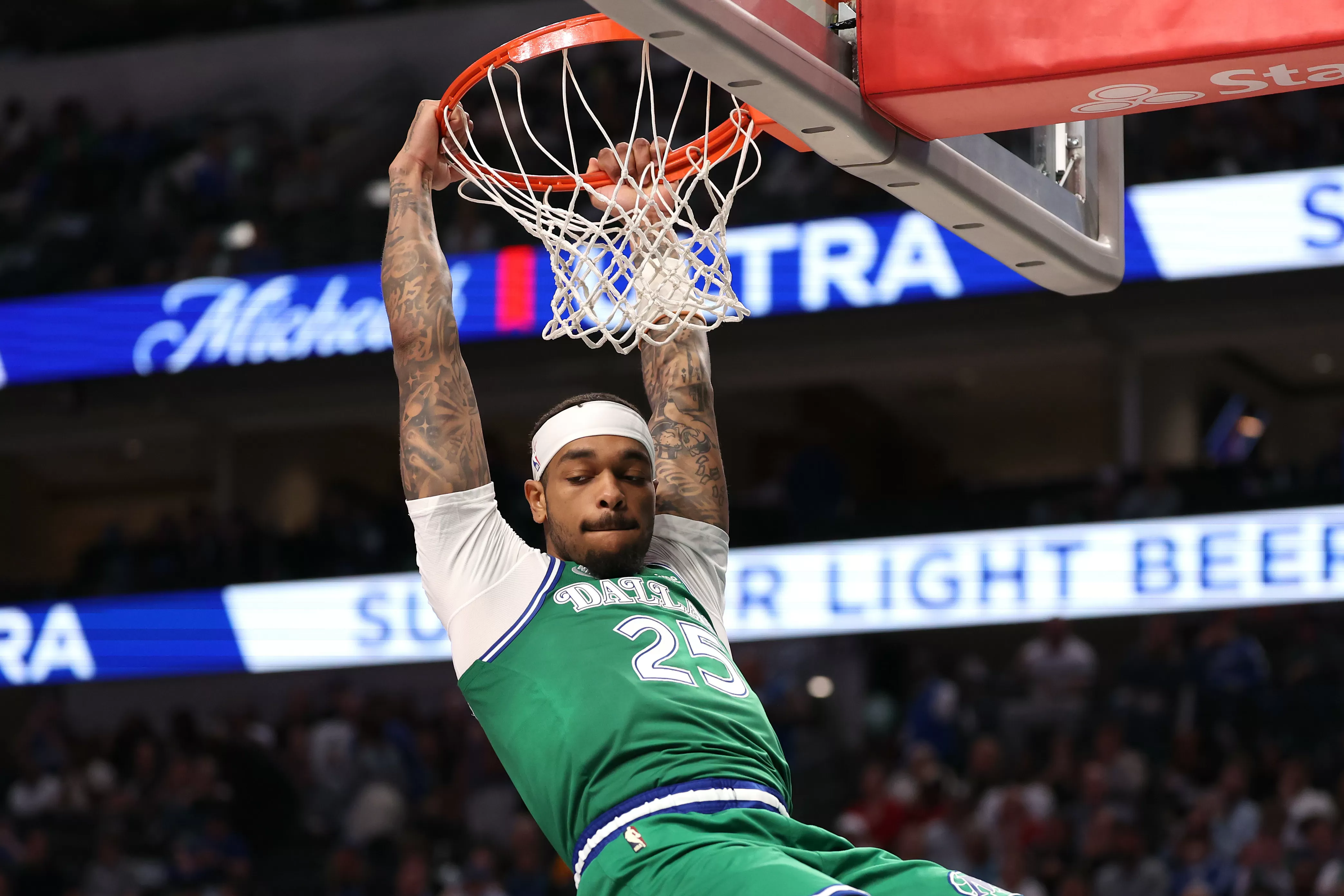 Mavericks Forward Gives Fans a Reason to Hope Next Year