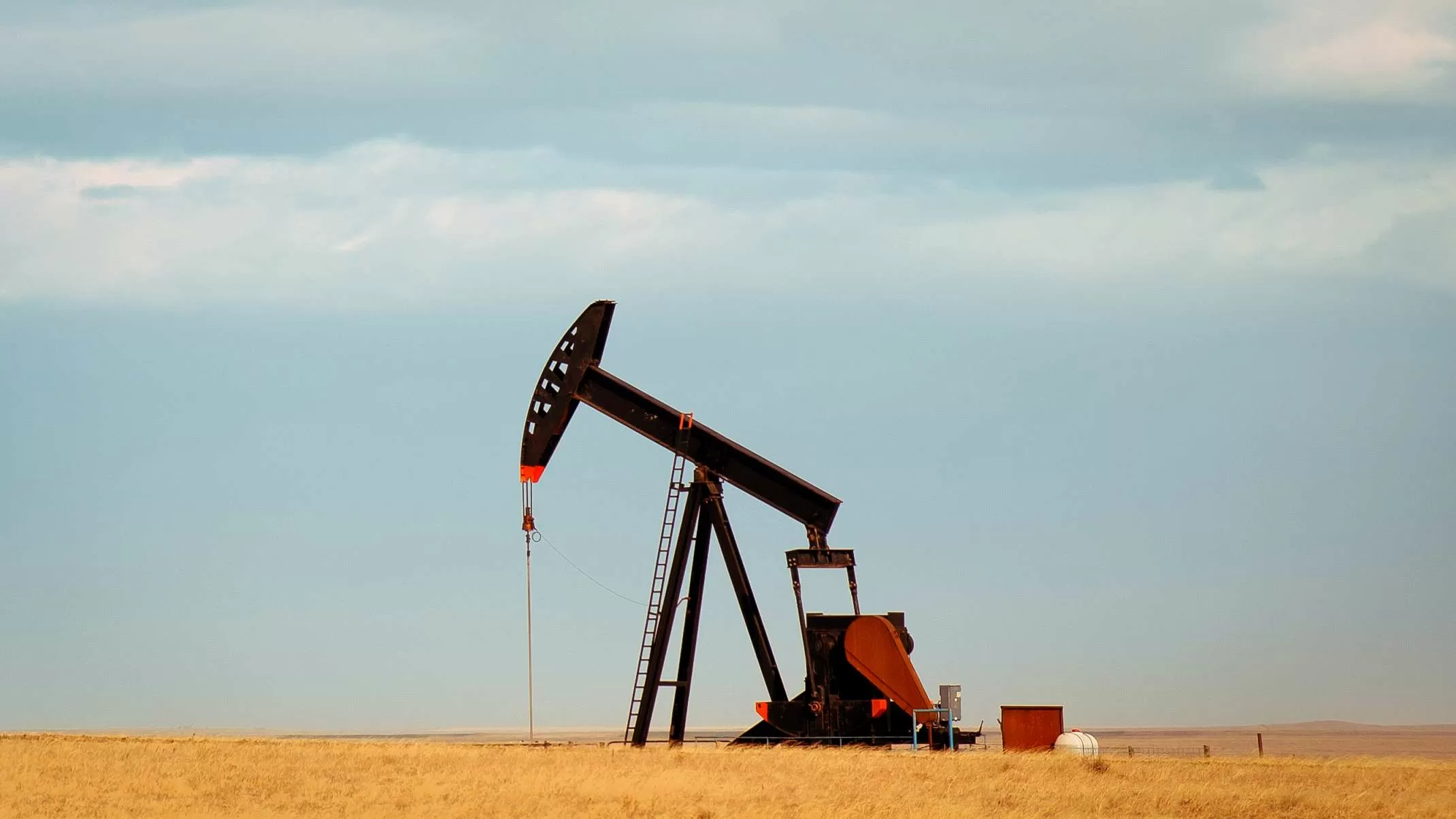 California Progressives Want 'Big Oil' To Fix an Insurance Crisis Created by the State's Price Controls