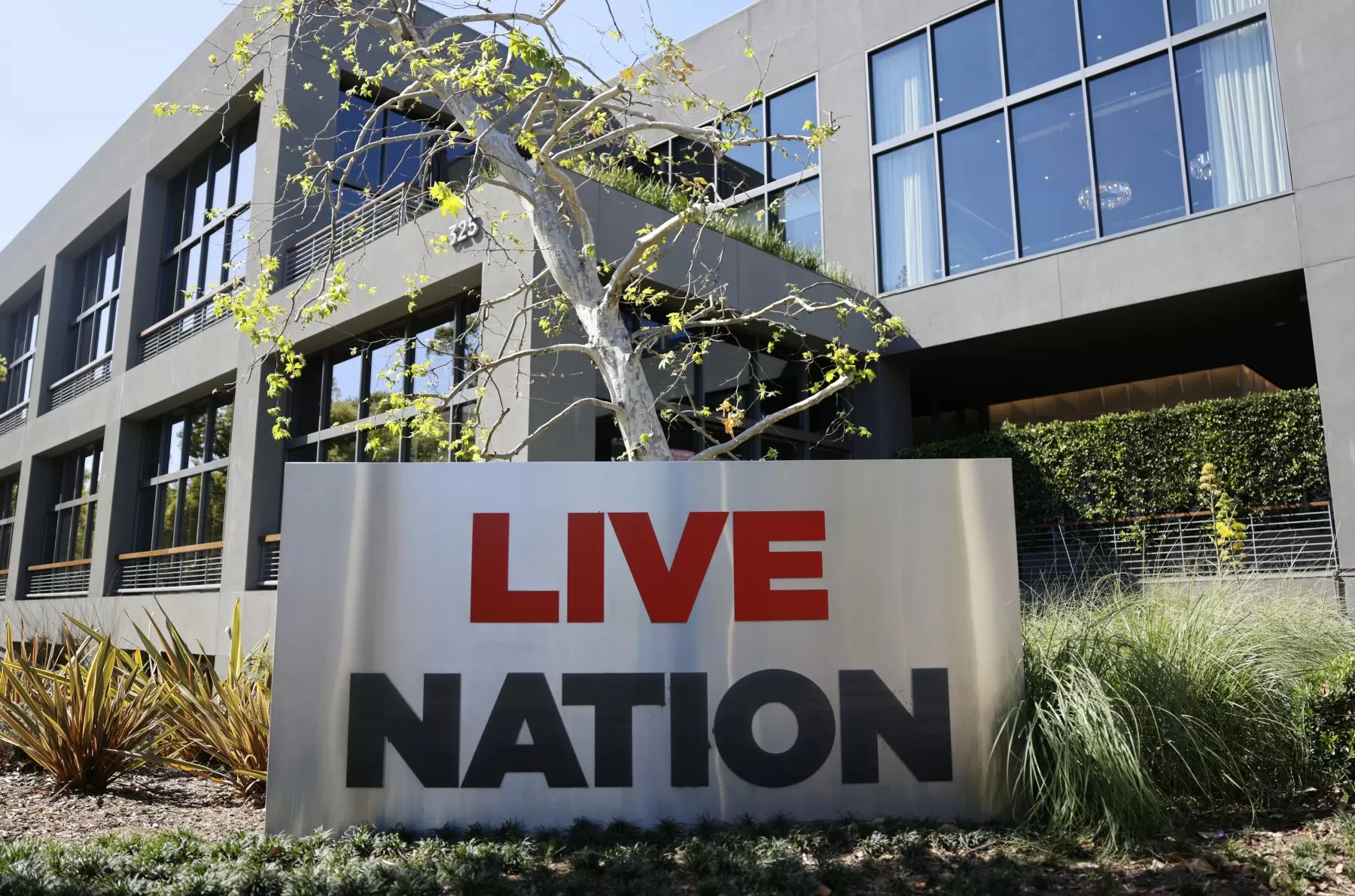 Live Nation Trial Week 4 Recap: Defense Witnesses Back Ticketmaster & Judge Weighs ‘Intimidation’