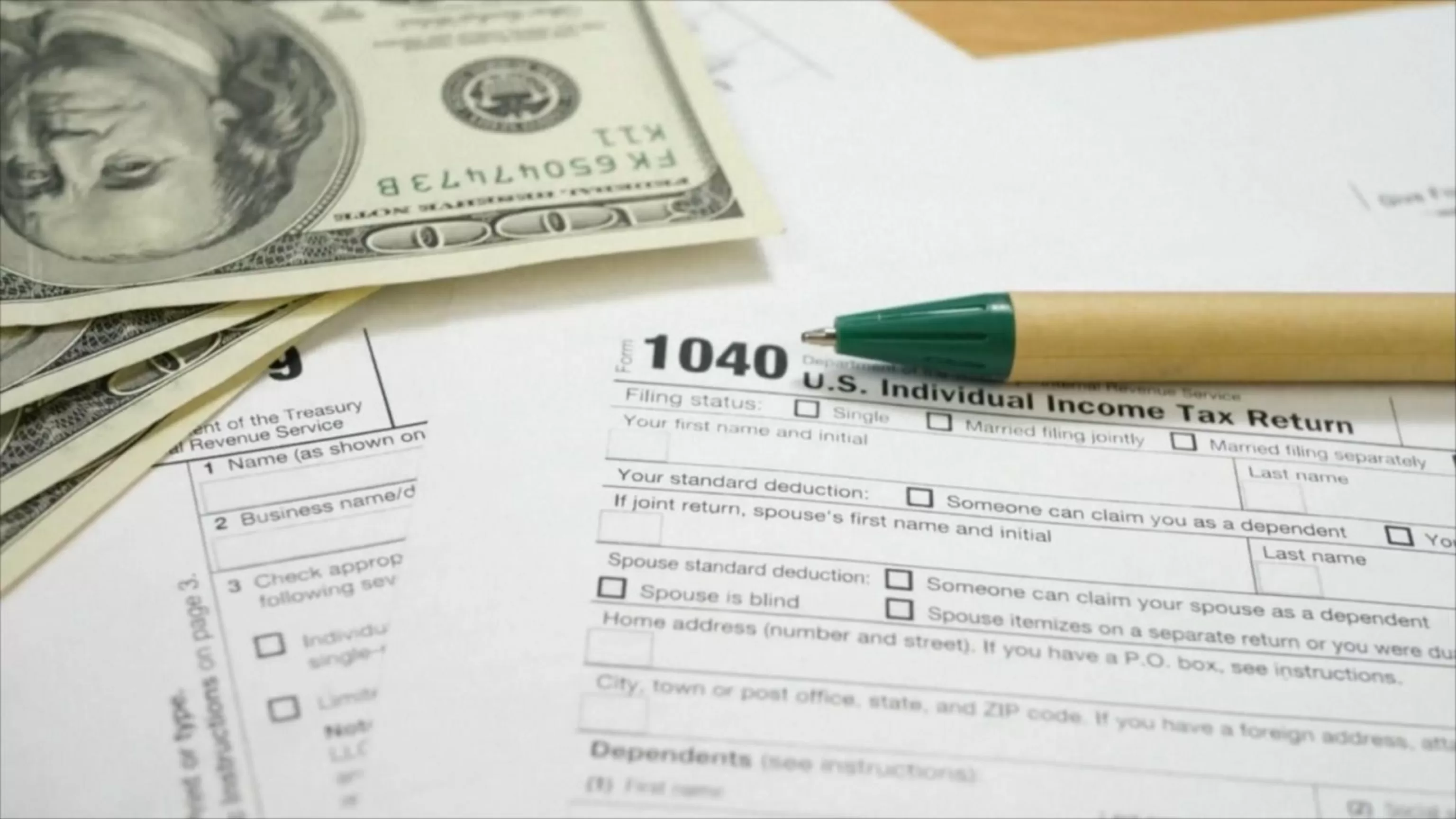 WATCH: What happens if you miss the tax deadline and what is the penalty?
