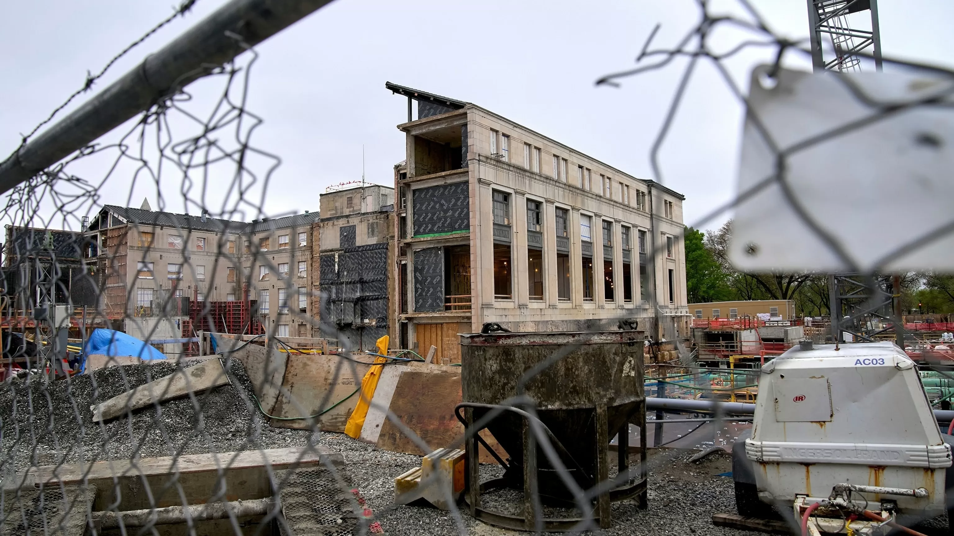DOJ prosecutors turned away after unannounced visit to Fed construction site: Sources