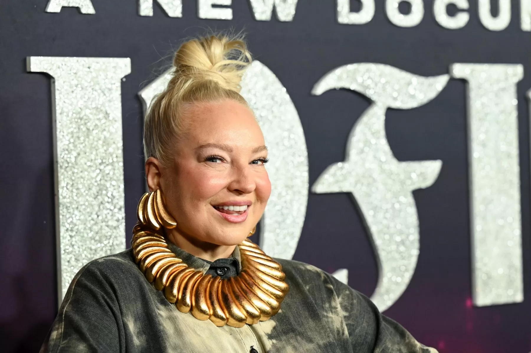 Sia Comments on $42K-Per Month Child Support Settlement With Estranged Husband: ‘To Err Is Human, To Forgive Is Divine’
