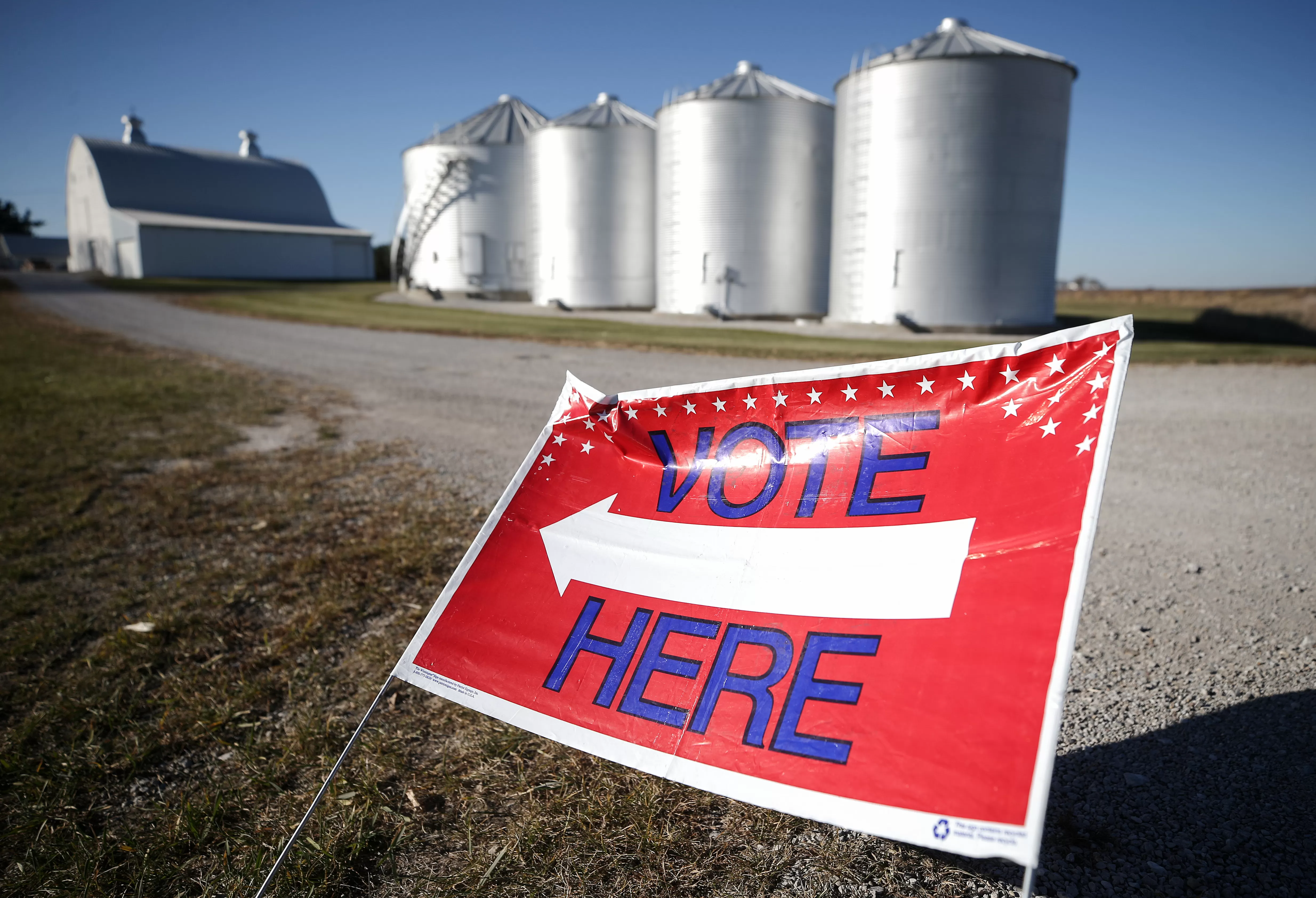 Democrats' Chances of Flipping Iowa's GOP-Held Governor Seat Gets a Boost